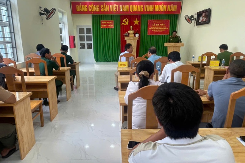 Ra mắt mô hình “Nhân dân Khu phố 3 – Phú Hài, phường Phú Thủy cam kết không khai thác hải sản bất hợp pháp theo quy định (IUU)”